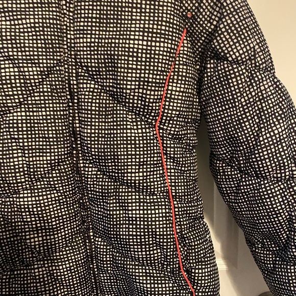 Girls London Fog Puffer Coat - Picture 5 of 13